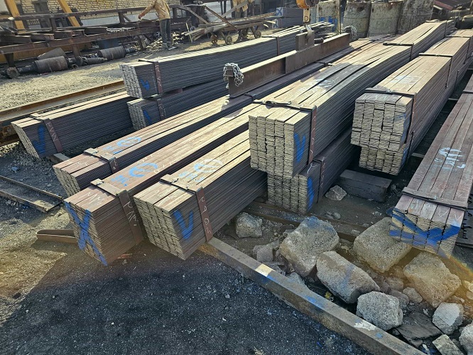 slide-3e8c57a slide-3e8c57a